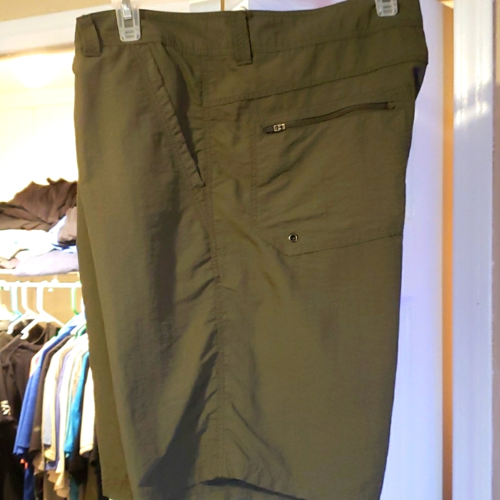 Mens Outdoor Life Shorts 36